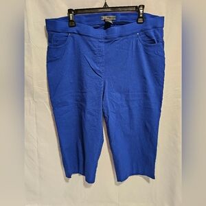 89th Madison Blue Capri Pants Size 18